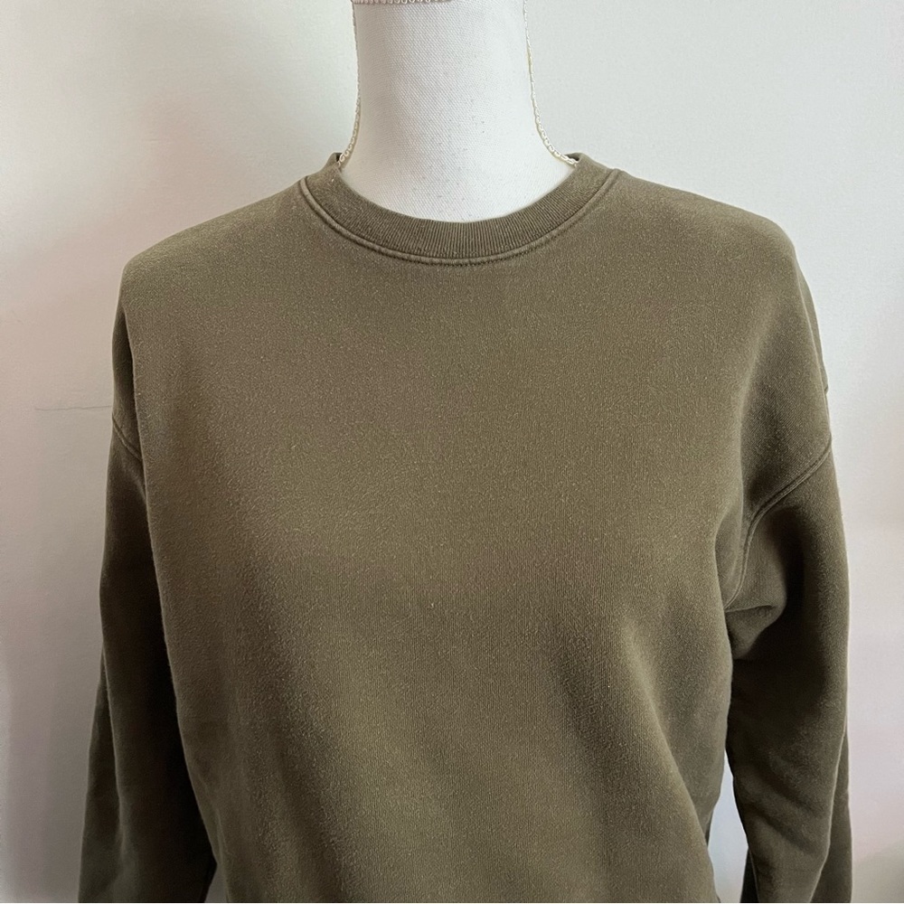Girlfriend Collective • Forest Olive Green Sweatshirt Crew Neck - Picture 6 of 7